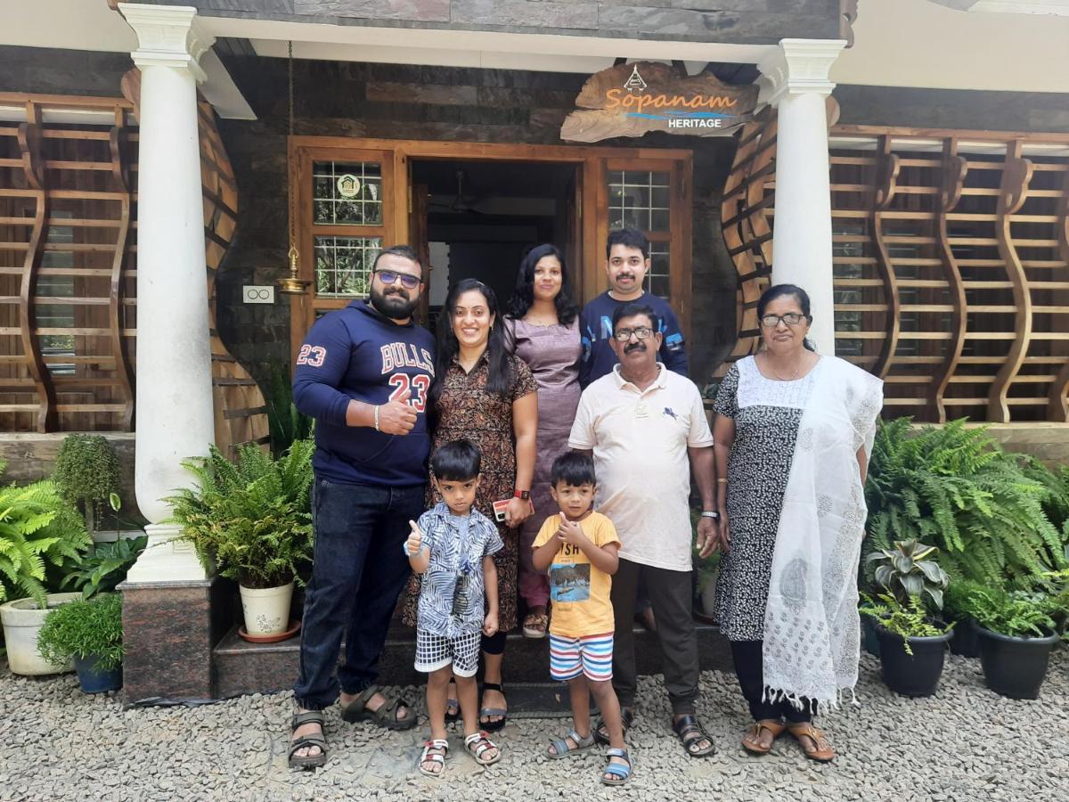 Sopanam Heritage Thekkady Exterior foto